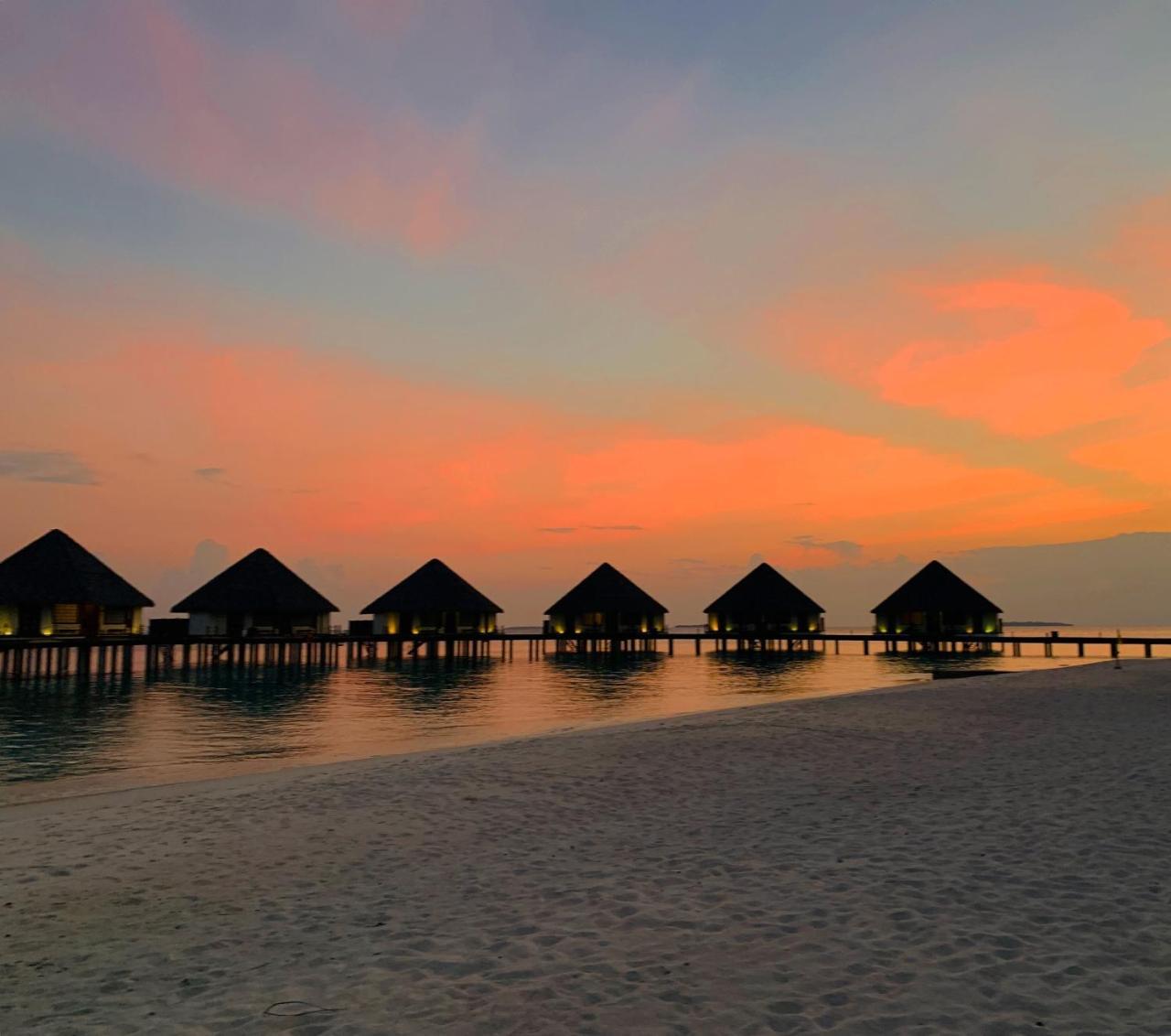 Adaaran Prestige Water Villas Meedhoo  Eksteriør billede